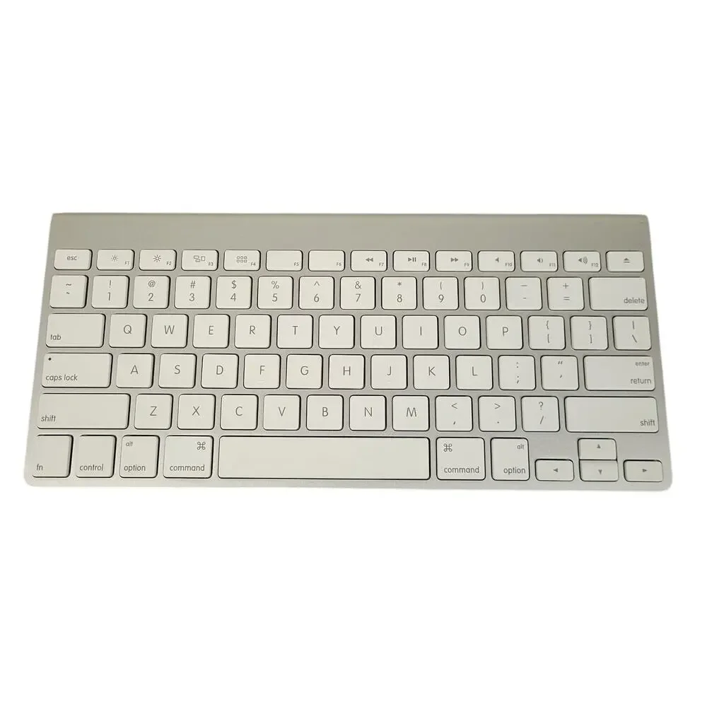 Apple A1314 Wireless Bluetooth Keyboard Replacement White/Silver Tested EUC